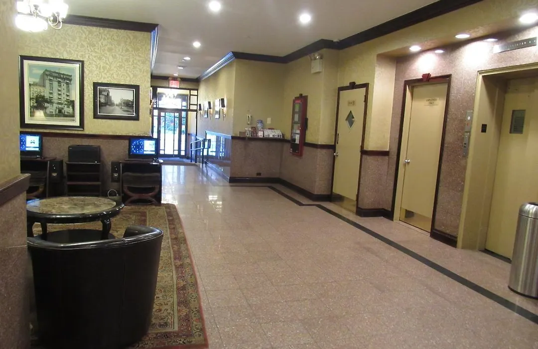 Hotel Newton-1