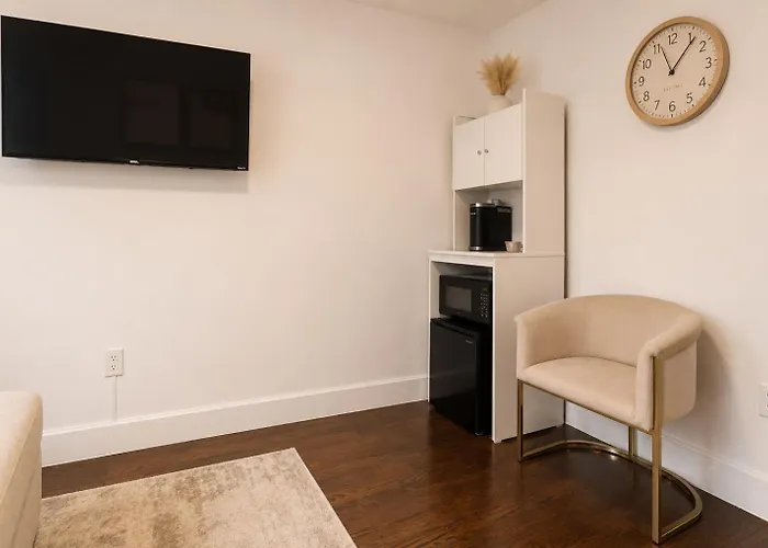 Bay Ridge Aparthotel