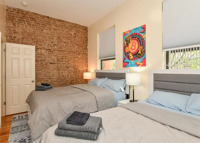 Cozy 2Br Haven Right Above Central Park