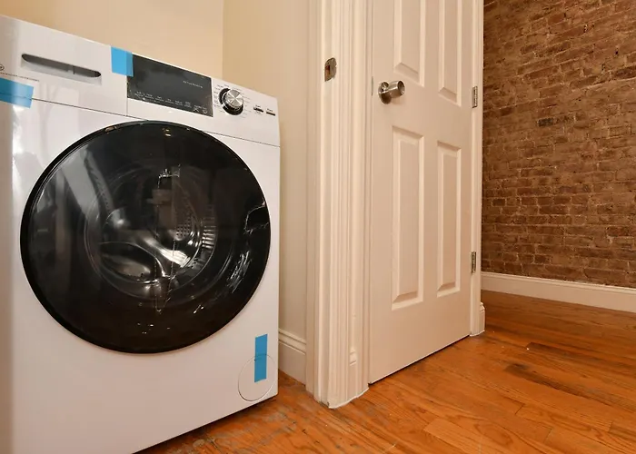 Cozy 2Br Haven Right Above Central Park